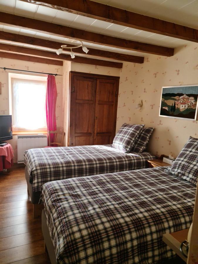 Chez Tiane Puy De Dome Bed and Breakfast Saint-Flour  Εξωτερικό φωτογραφία